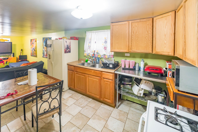 3043 N Austin Ave, Chicago, IL 60634 photo 18