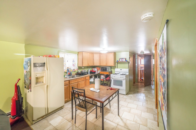 3043 N Austin Ave, Chicago, IL 60634 photo 17