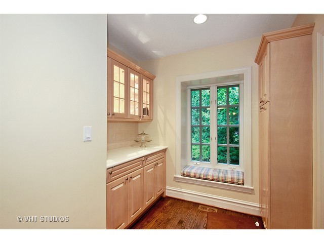 700 Chatham Rd, Glenview, IL 60025 photo 10