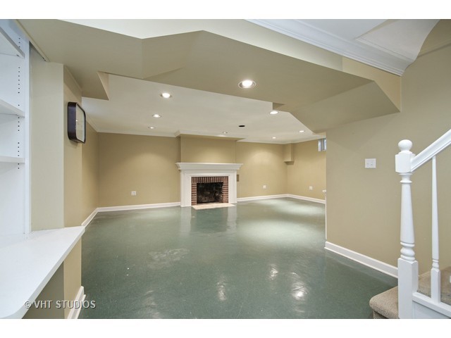 700 Chatham Rd, Glenview, IL 60025 photo 20