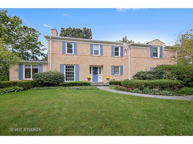 700 Chatham Rd, Glenview, IL 60025 photo 2
