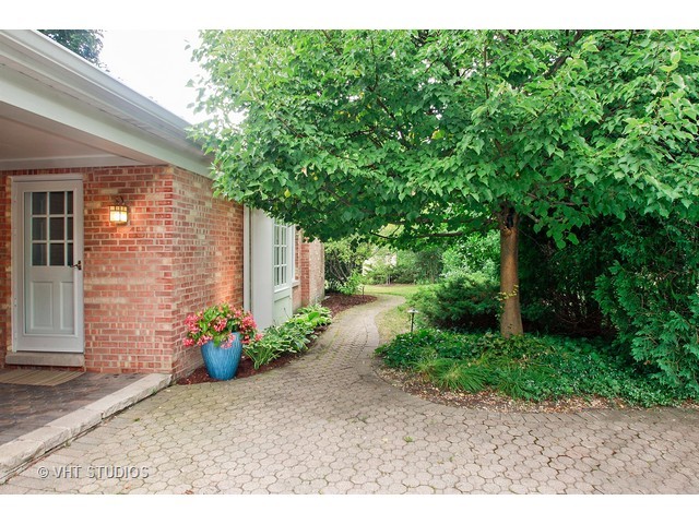 700 Chatham Rd, Glenview, IL 60025 photo 21
