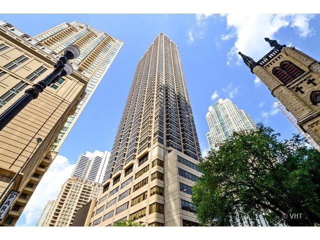 30 E Huron St #3607, Chicago, IL 60611 photo 1