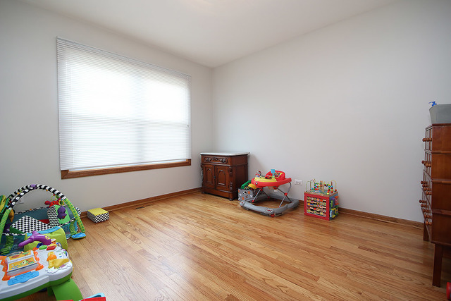 910 Hampton Dr, Carol Stream, IL 60188 photo 13