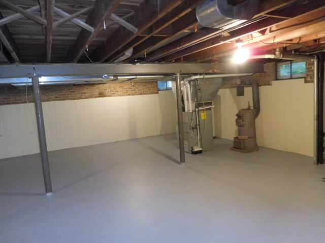909 S 2nd Ave, Des Plaines, IL 60016 photo 20