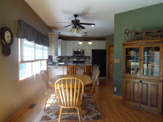 2888 Constance Ln, Marengo, IL 60152 photo 5
