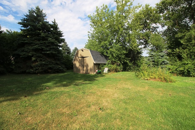 9533 Applegate Dr, Roscoe, IL 61073 photo 19