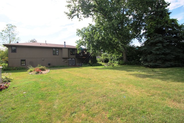 9533 Applegate Dr, Roscoe, IL 61073 photo 18
