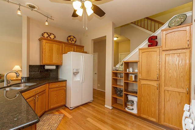 2494 Stonegate Rd, Algonquin, IL 60102 photo 4