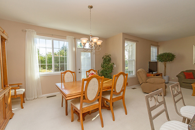 2494 Stonegate Rd, Algonquin, IL 60102 photo 8