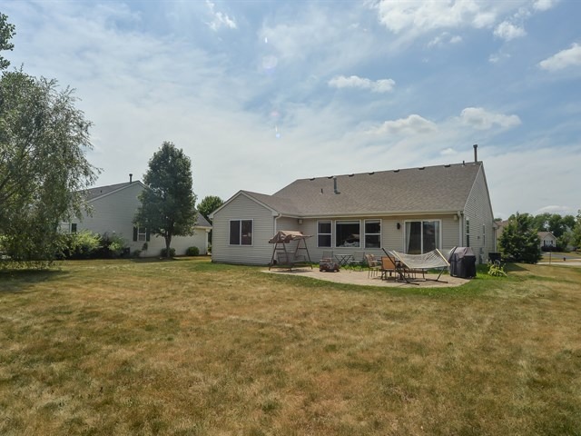 1922 Olde Mill Ln, Mchenry, IL 60050 photo 25