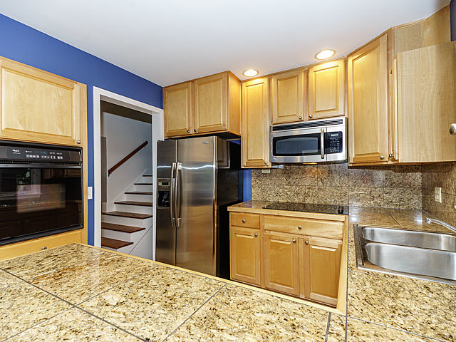 814 S Prospect Ave, Elmhurst, IL 60126 photo 7