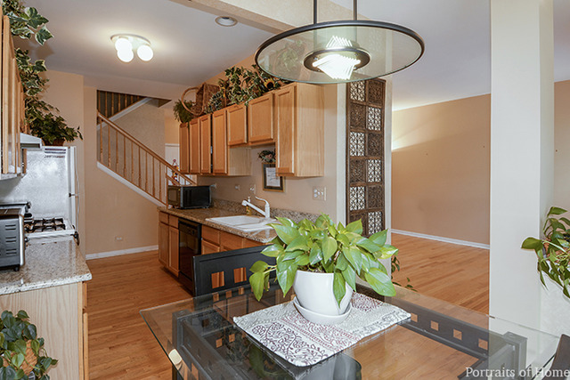 2271 Reflections Dr, Aurora, IL 60502 photo 7