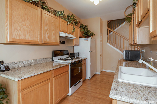 2271 Reflections Dr, Aurora, IL 60502 photo 5