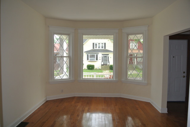 708 E 89th St, Chicago, IL 60619 photo 2