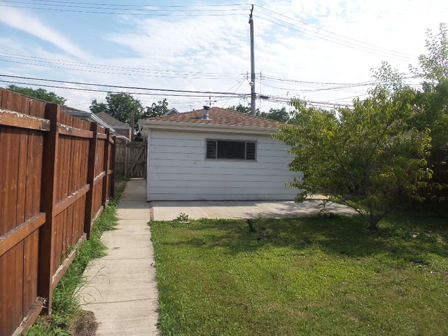 3847 W 66th Pl, Chicago, IL 60629 photo 11