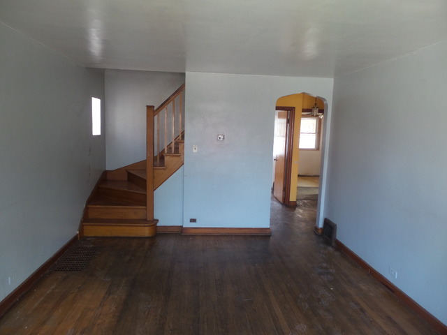3847 W 66th Pl, Chicago, IL 60629 photo 3