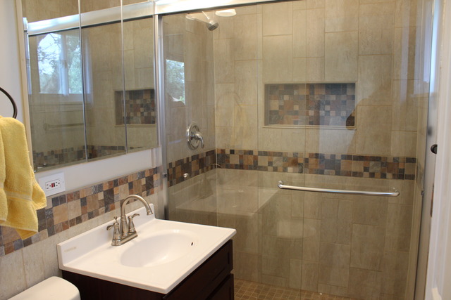 545 Norridge Ln, Hoffman Estates, IL 60169 photo 11