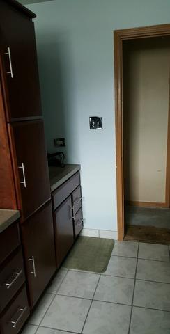 15701 Clifton Park Ave, Markham, IL 60428 photo 8