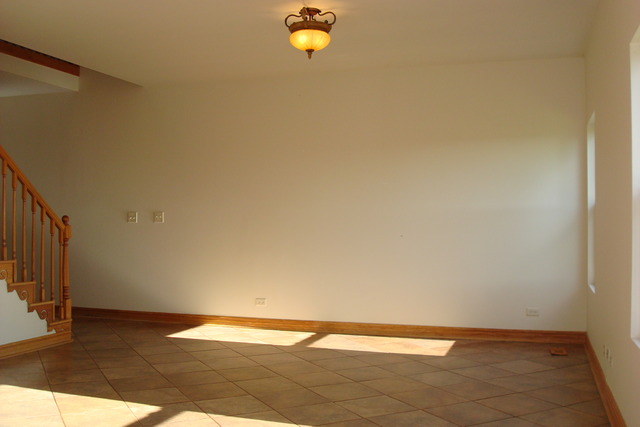 3051 Creekside Dr, Plainfield, IL 60586 photo 5