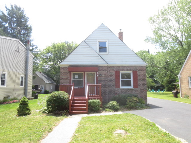317 E Golf Rd, Des Plaines, IL 60016 photo 1
