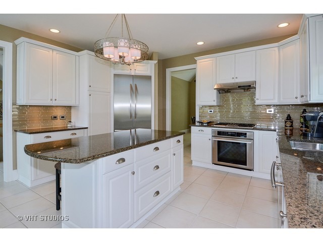 2408 Waterside Dr, Aurora, IL 60502 photo 6