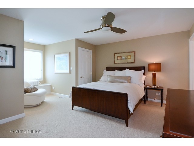 2408 Waterside Dr, Aurora, IL 60502 photo 13