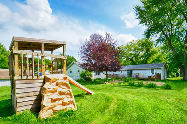 640 W Eureka St, Braidwood, IL 60408 photo 18