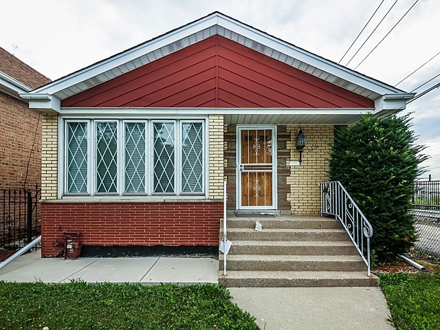 6316 S Keating Ave, Chicago, IL 60629 photo 1