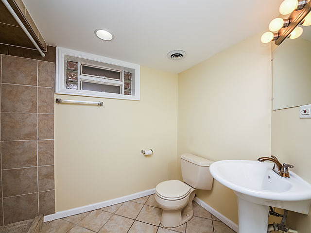 6316 S Keating Ave, Chicago, IL 60629 photo 14