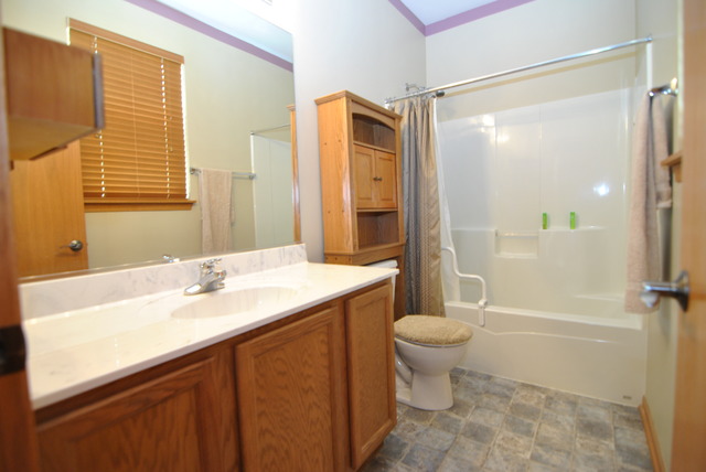 1463 Bailey Rd, Sycamore, IL 60178 photo 15