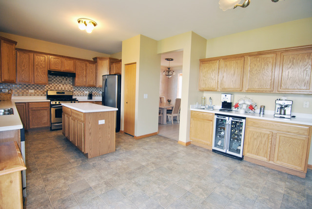 1463 Bailey Rd, Sycamore, IL 60178 photo 7