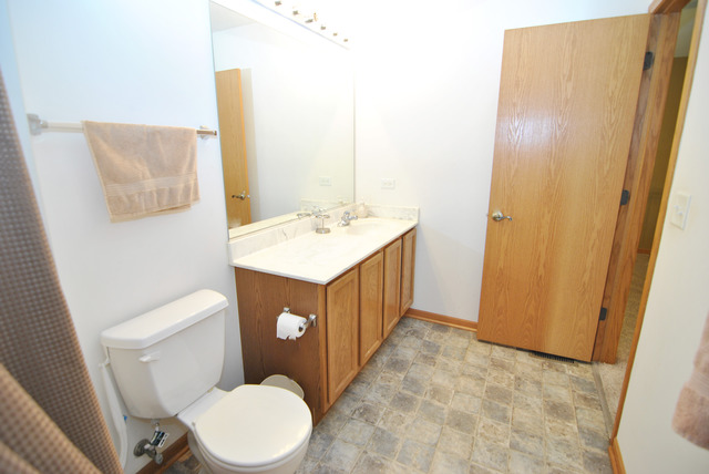 1463 Bailey Rd, Sycamore, IL 60178 photo 23