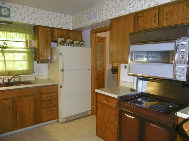 326 W Main St, Cary, IL 60013 photo 7