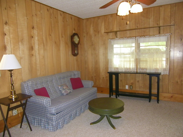 326 W Main St, Cary, IL 60013 photo 12