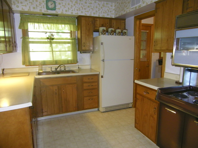 326 W Main St, Cary, IL 60013 photo 6