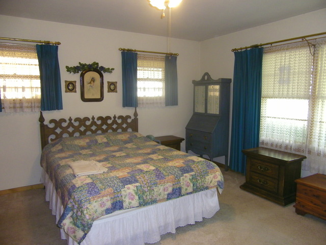 326 W Main St, Cary, IL 60013 photo 9