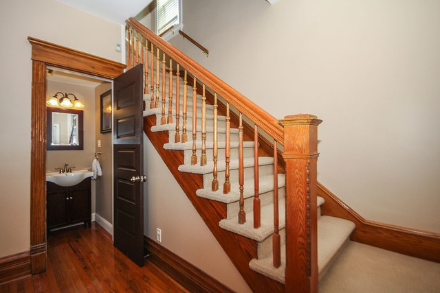 1746 W Pratt Blvd, Chicago, IL 60626 photo 3