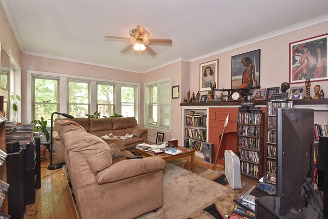5807 N Artesian Ave, Chicago, IL 60659 photo 11