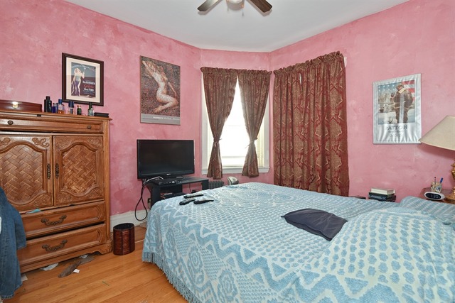 5807 N Artesian Ave, Chicago, IL 60659 photo 15