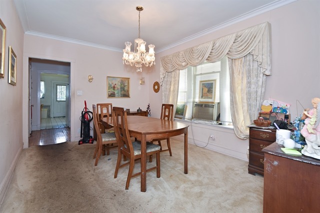 5807 N Artesian Ave, Chicago, IL 60659 photo 3