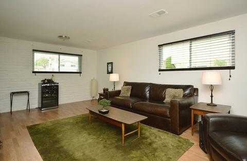 331 Dulles Rd, Des Plaines, IL 60016 photo 6