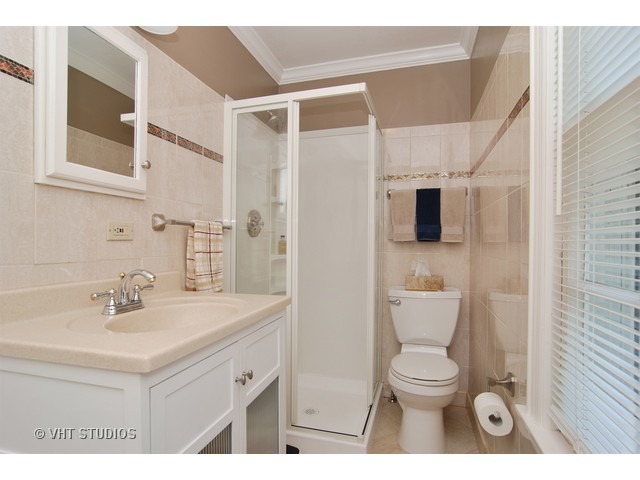 261 Gatesby Rd, Riverside, IL 60546 photo 11