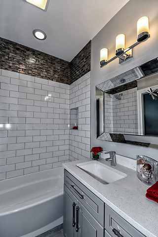 3448 N Kilpatrick Ave, Chicago, IL 60641 photo 18