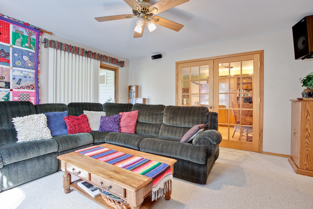 985 Colony Ln, Hoffman Estates, IL 60192 photo 15