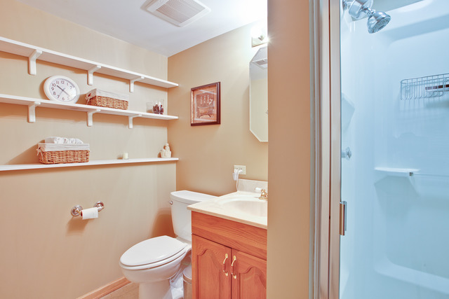 985 Colony Ln, Hoffman Estates, IL 60192 photo 23