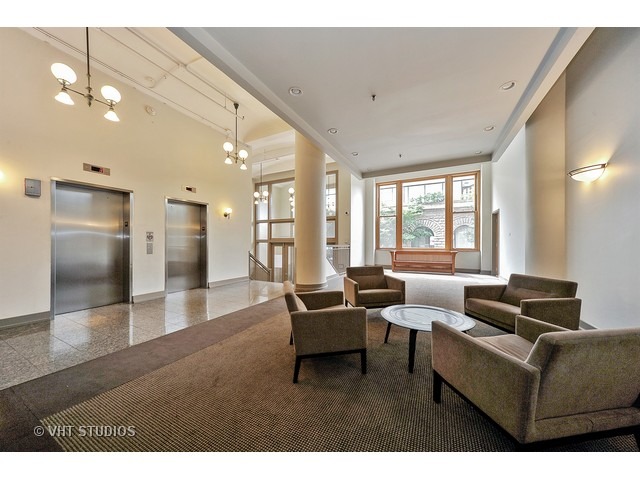 801 S Wells St #103, Chicago, IL 60607 photo 2
