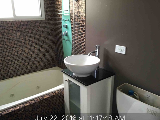 16620 Wolcott Ave, Markham, IL 60428 photo 6