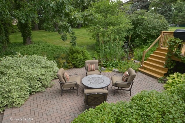 1132 Forest Dr, Elgin, IL 60123 photo 21
