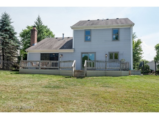 200 Foxmoor Rd, Fox River Grove, IL 60021 photo 10